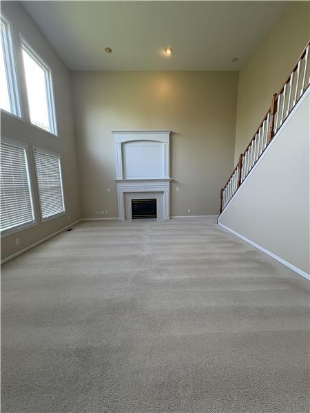 Building Photo - 10201 Hartwood Ct