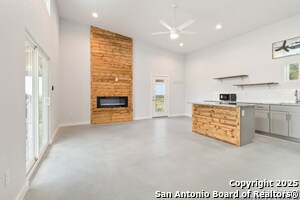 Building Photo - 462 Ledgeview Dr