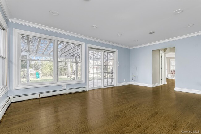 Building Photo - 14 Judith Ln