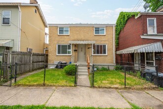 Building Photo - AVAILABLE JULY 1ST! Don't miss this RENOVATED 3-BEDROOM!!