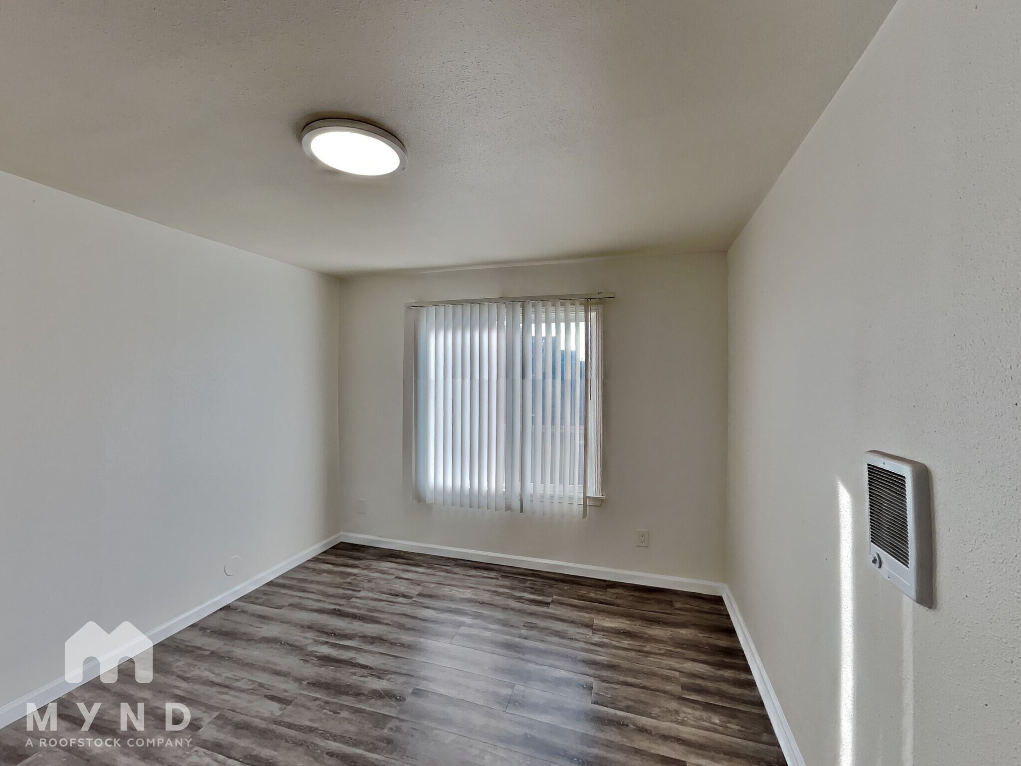 Building Photo - 240 Athol Ave