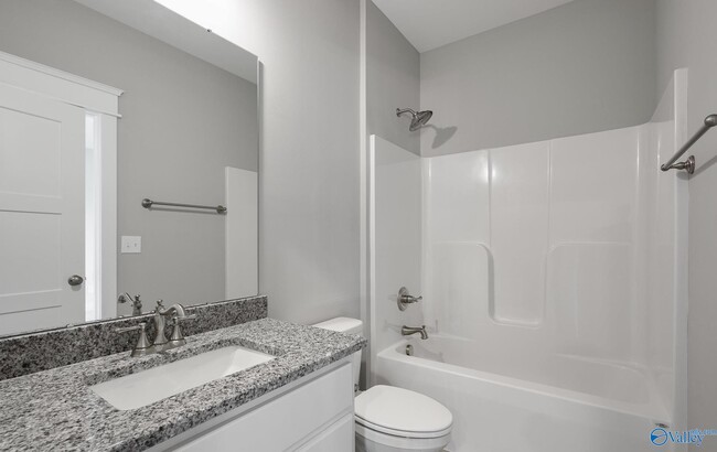 Building Photo - 8105 Goose Ridge Dr SE