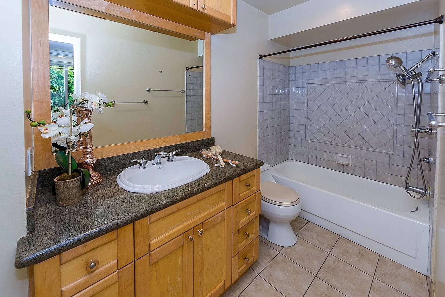 Building Photo - 4610 Densmore Ave