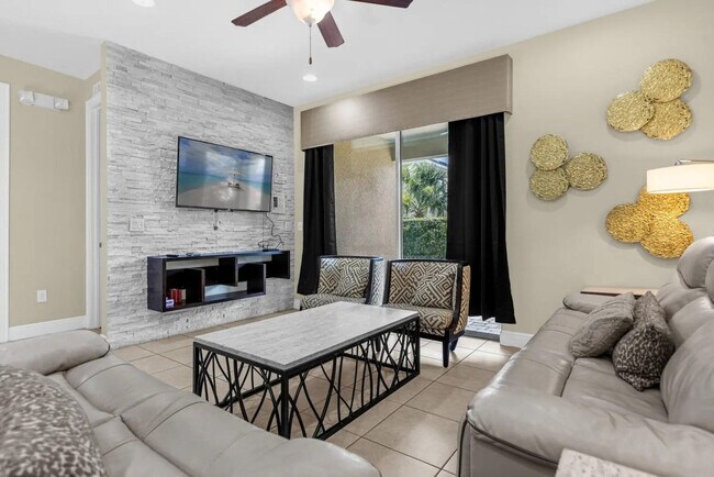 Building Photo - 7601 Brookhurst Ln