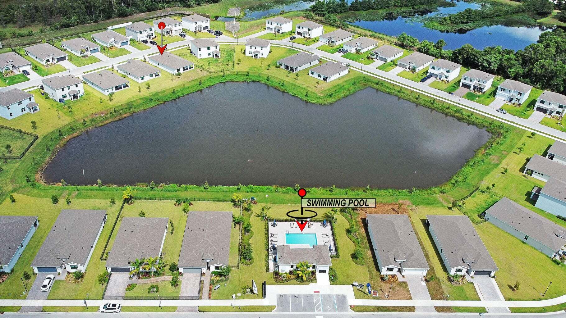 Building Photo - 5929 SE Skyblue Cir