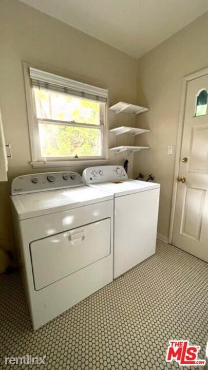 Building Photo - 4 br, 3 bath House - 1720 N Vista St