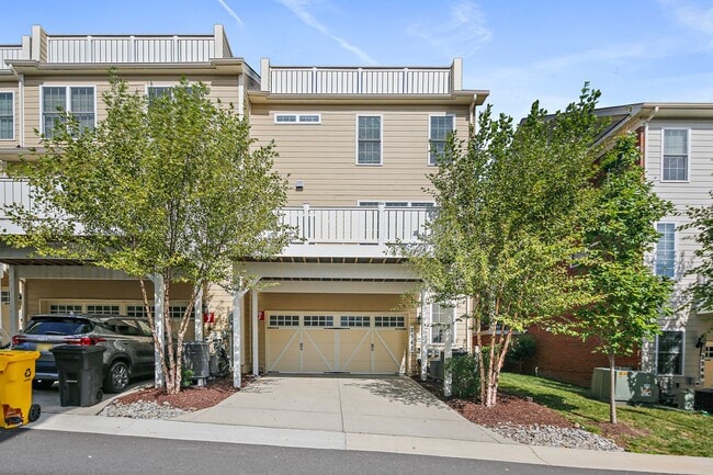 Building Photo - 2542 Cherry Tree Rd