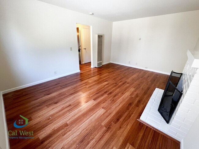 Building Photo - $2495 - 2bd/1ba in the heart of Campbell