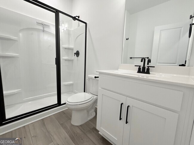 Building Photo - 207 Foxhill Dr