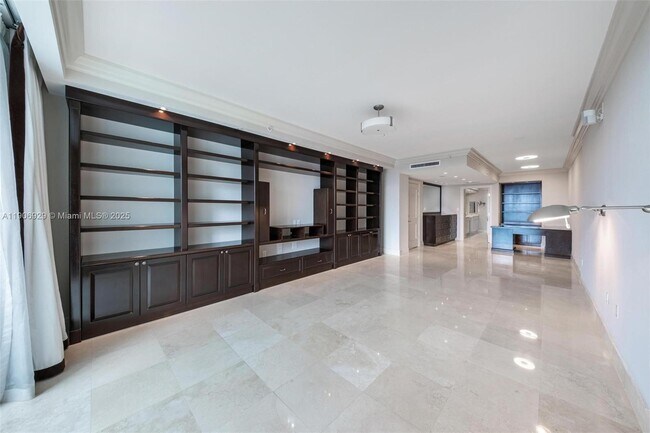 Building Photo - 3201 NE 183rd St