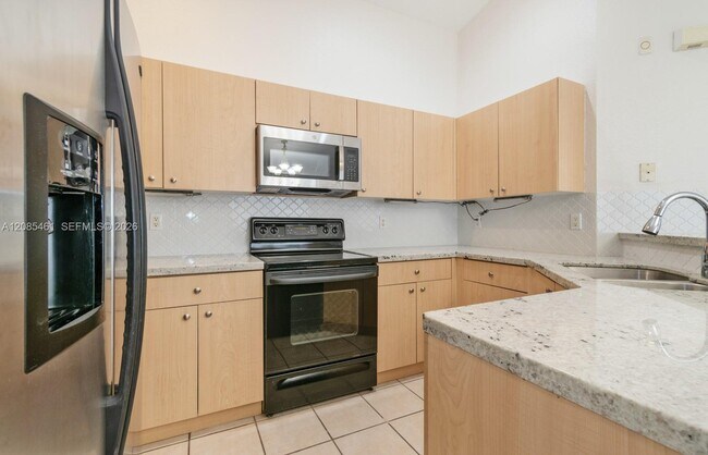 Building Photo - 1211 Golden Cane Dr