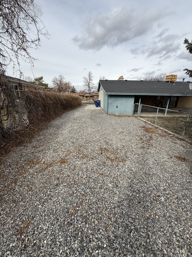 Building Photo - 4299 W Deno Dr