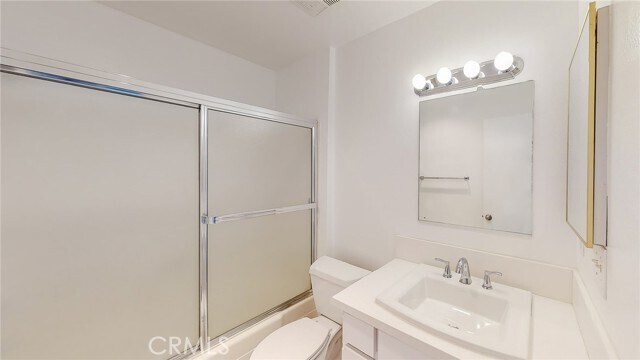 Building Photo - 12157 Moorpark St