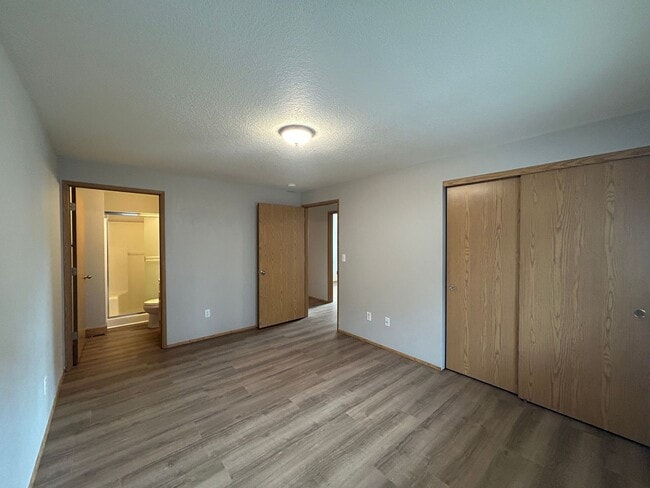 Building Photo - 7509 NE 67th St