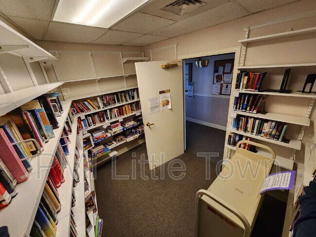 Building Photo - 2773 W Riverwalk Cir