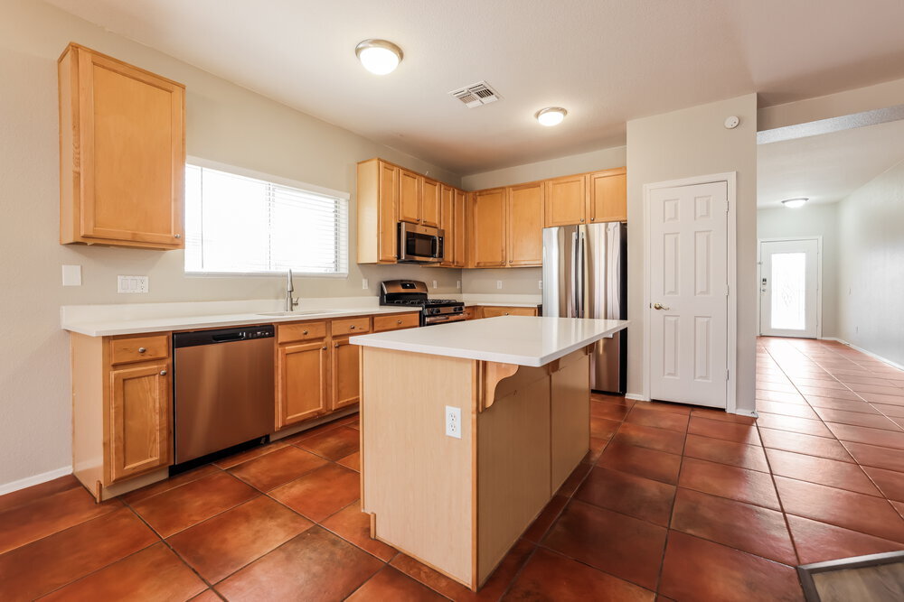 Building Photo - 10833 S Camino San Clemente