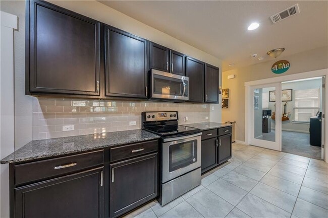 Building Photo - 161 Syrah Ct
