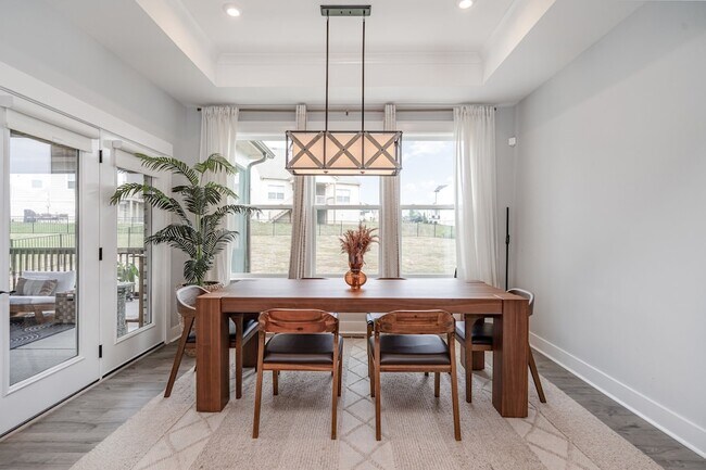 Building Photo - 3427 Earhart Rd