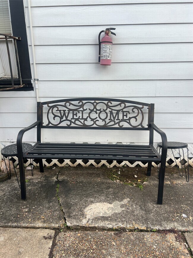 Building Photo - 3126 Webster St