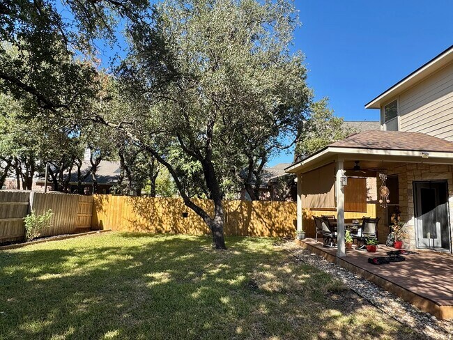 Building Photo - 609 Arrowhead Trail