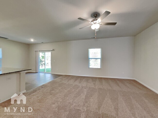 Building Photo - 428 Ivy Bank Dr