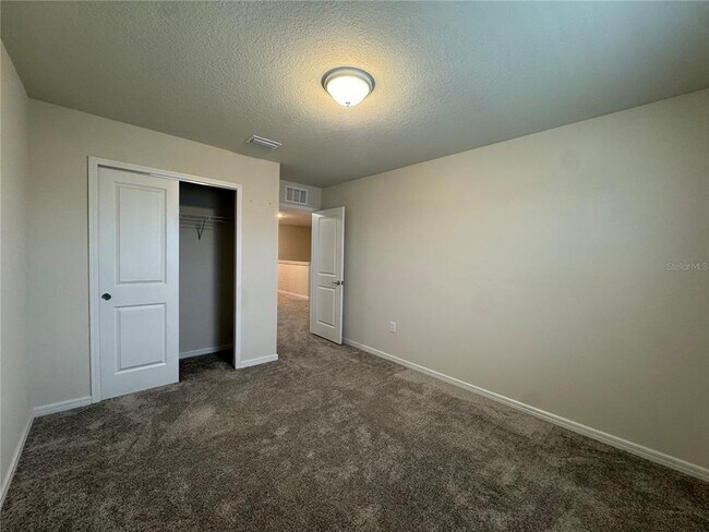 Building Photo - 2102 Charming Ave