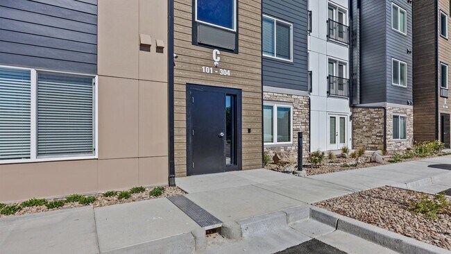 Building Photo - The Palisade: Modern Studio Living: Contem...