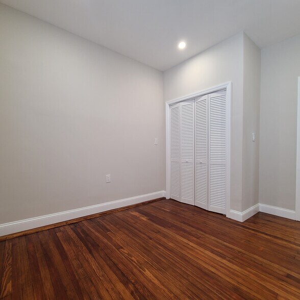 Building Photo - 6115 Monitor Pl