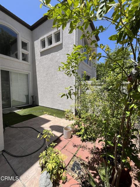 Building Photo - 2141 Triador St