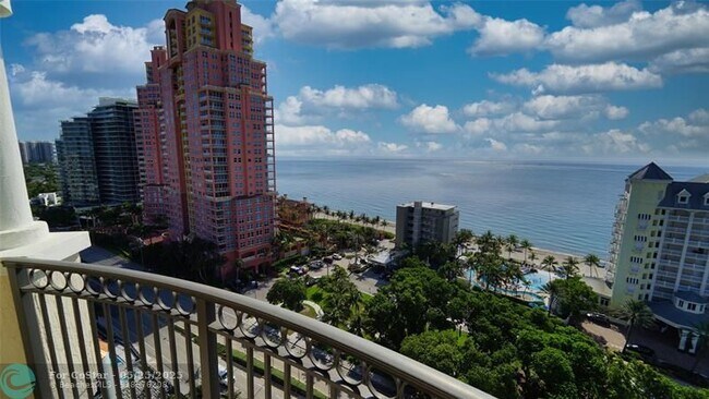 Building Photo - 2011 N Ocean Blvd