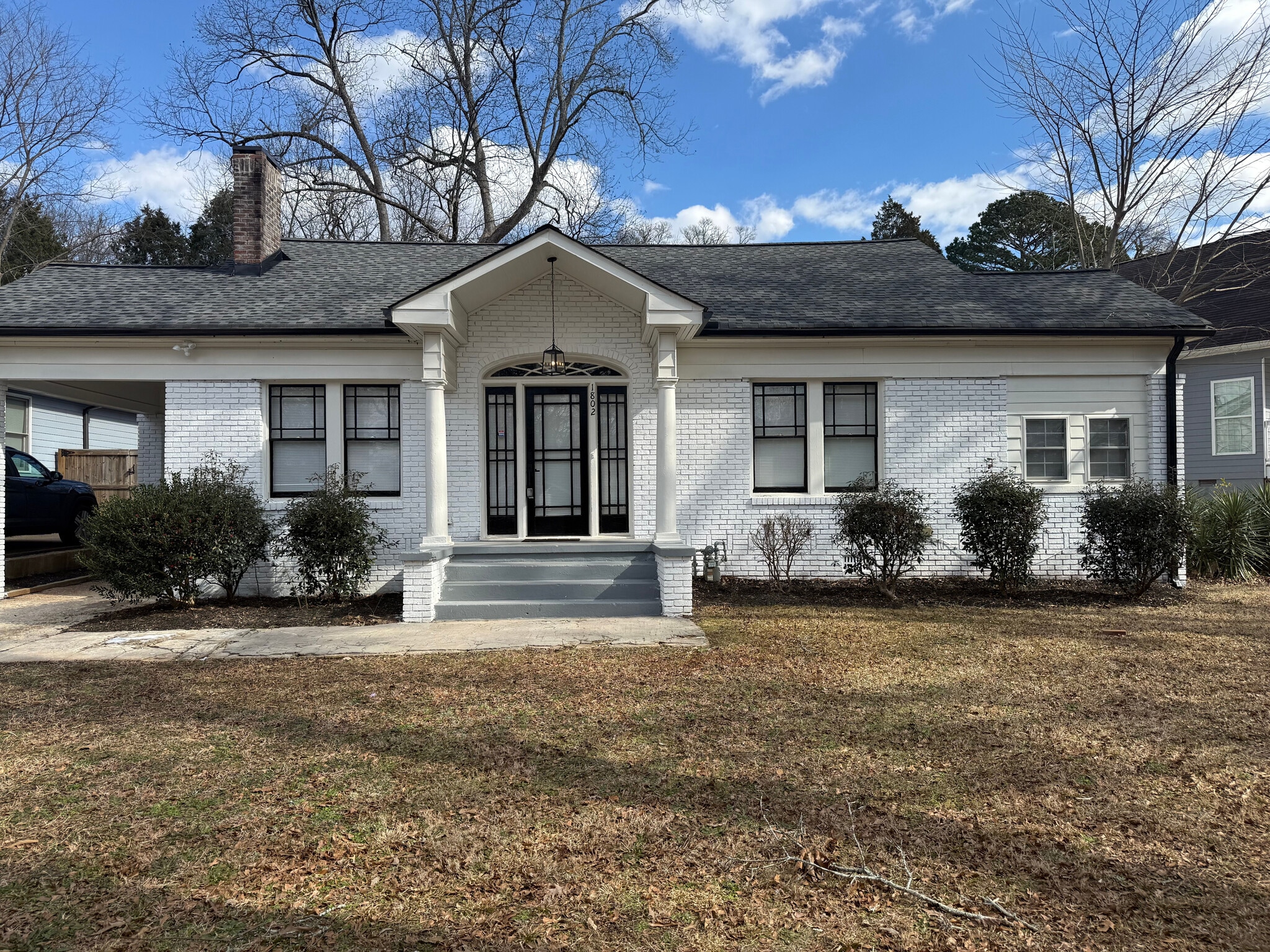 Building Photo - Room in Single Family Home on Evans Dr SW