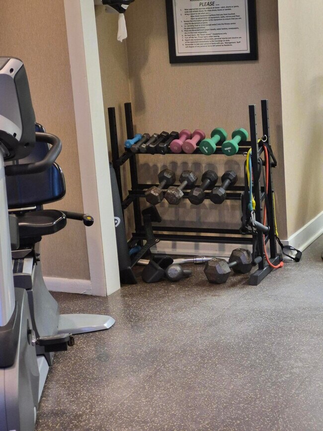 Building Photo - 5000 Civic Center Dr