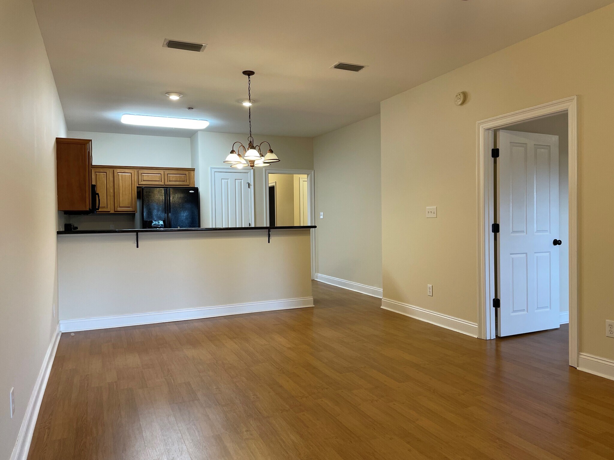 Building Photo - 20637 Blueberry Ln