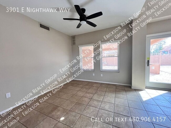 Building Photo - 3901 E Nighthawk Wy