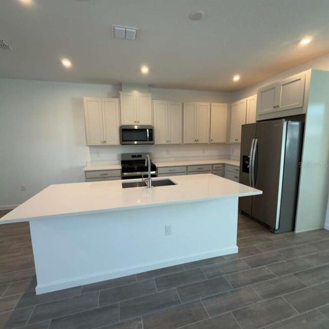 Building Photo - 2468 Celebration Blvd