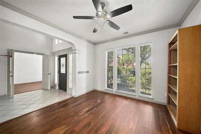 Building Photo - 14807 Swift River Ln