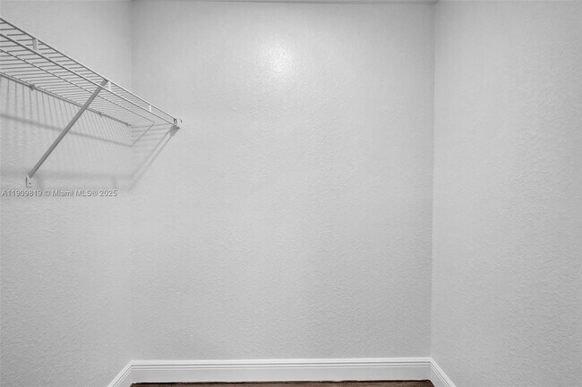 Building Photo - 15891 NW 15th Ct