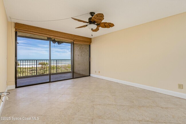 Building Photo - 1101 S Miramar Ave
