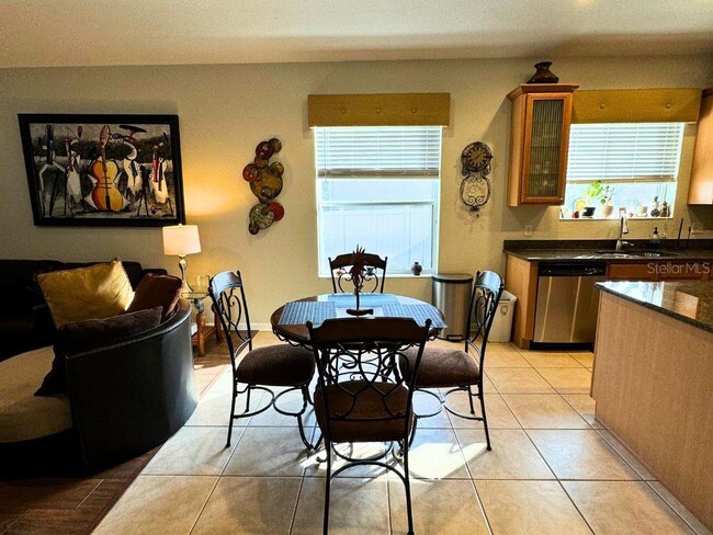 Building Photo - 2900 Columbus Ave