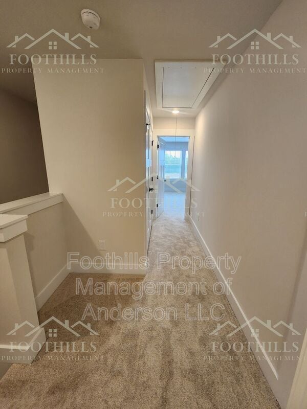 Building Photo - 253 Silo Rdg Dr