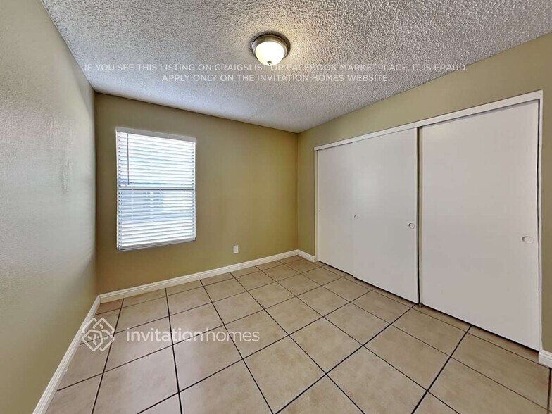 Building Photo - 4545 N 67th Ave