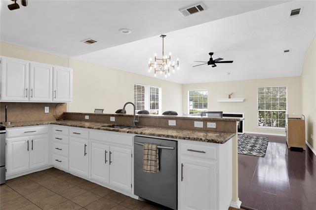 Building Photo - 2416 Garden Park Ct