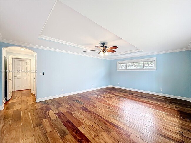 Building Photo - 4330 SW 7th St