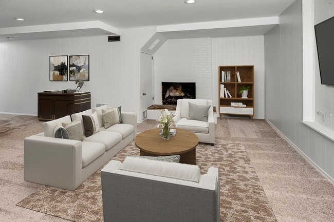 Building Photo - 3065 124th Ave NE