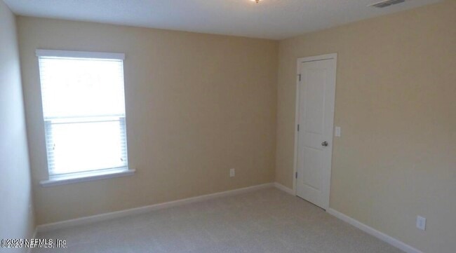 Building Photo - 83117 Purple Martin Dr