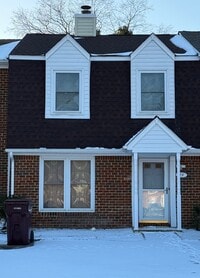 Building Photo - Georgetown property