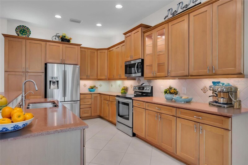 Building Photo - 5004 Sandy Brook Cir