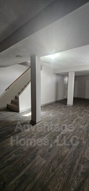 Building Photo - 11905 W 117th Terrace