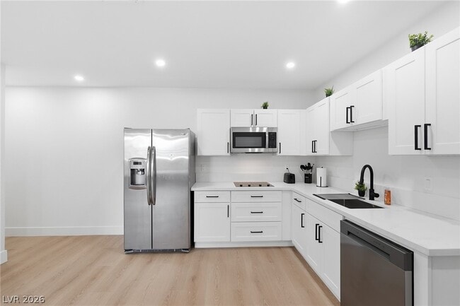 Building Photo - 6865 Coley Ave