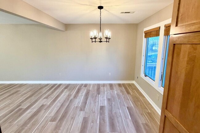 Building Photo - 3509 Sierra Madre